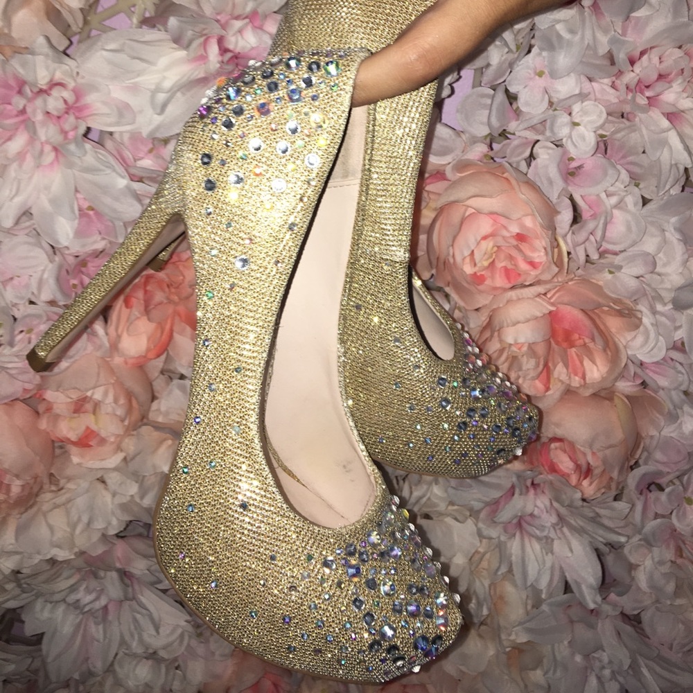 Your Party Gold Shoes with Rhinestones