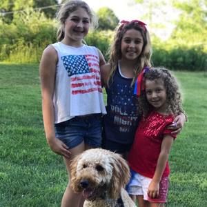 Meet your Posher, Melissa