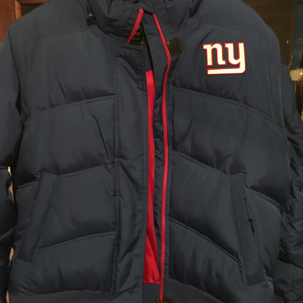 GIANTS sporty reebok jacket brand new