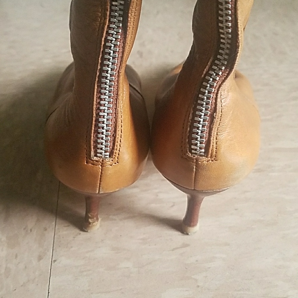 Leather Boot - Picture 4 of 4