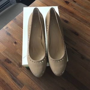 Kate Spade Christa patent camel pump