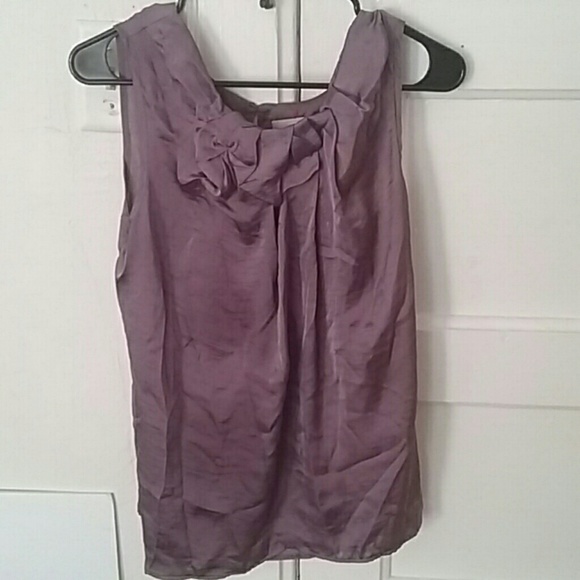 🌻BOGO ITEM🌻 Gorgeous light purple top! - Picture 1 of 1