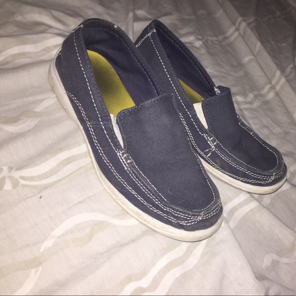 Blue slip on, size 6