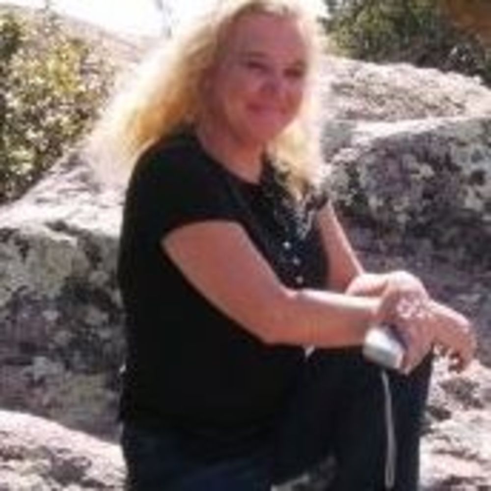 Meet your Posher, Lynn