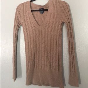Long sleeve knit sweater