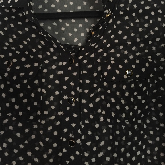 Button down blouse - Picture 2 of 2