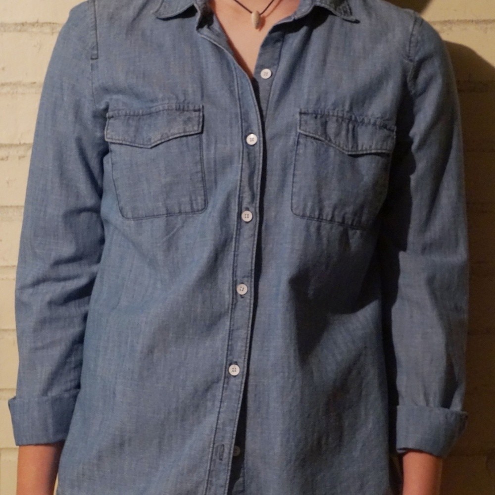 Old Navy Long Sleeve Denim Button-Up Shirt