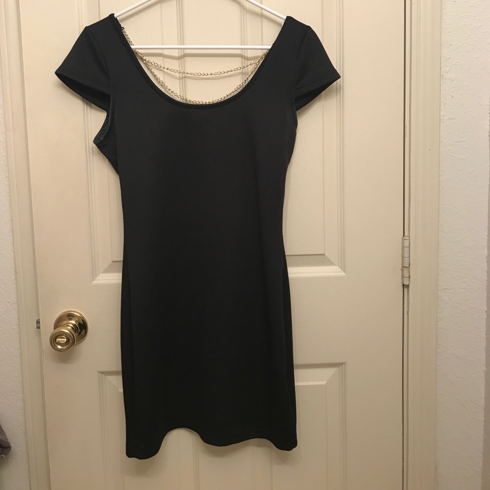 Black dress with gold chains! - Picture 2 of 2