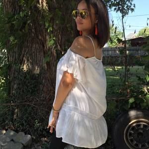 Meet your Posher, Kortney mary-ann