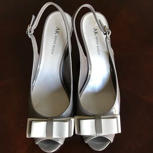 AK Anne Klein dress shoes