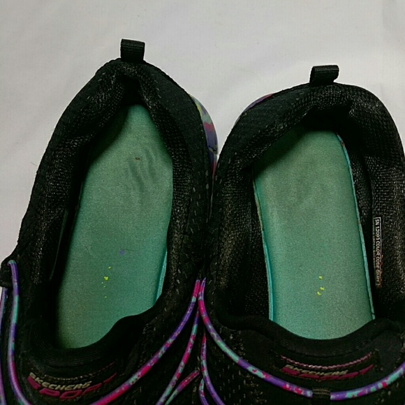 Sketchers - Picture 6 of 7