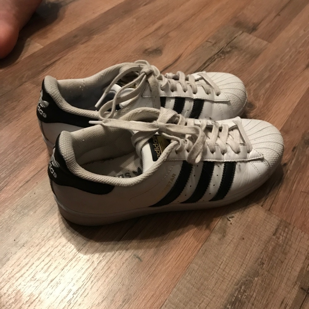 adidas superstars