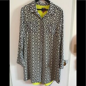 Vince Camuto Black/White button down dress