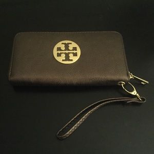 Authentic Tory Burch wallet