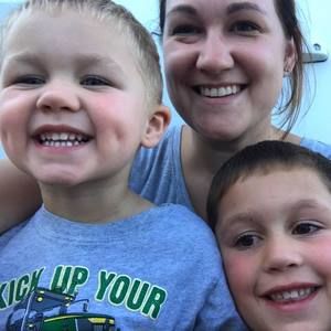 Meet your Posher, Hannah