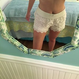 American Rag cream lacey shorts