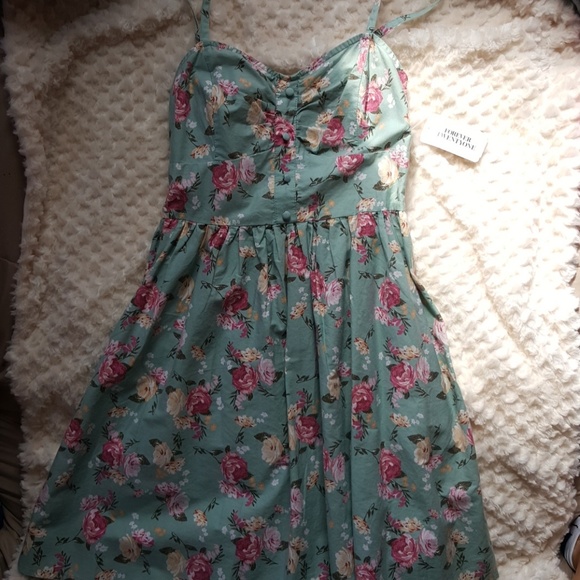 Forever 21 Dresses & Skirts - Soft teal Floral summer dress