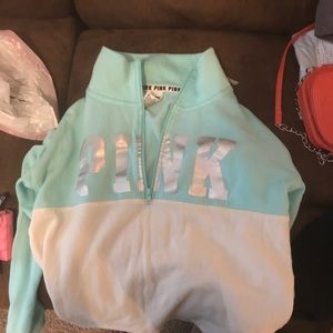 VS XS PULLOVER WITH TIGHTS