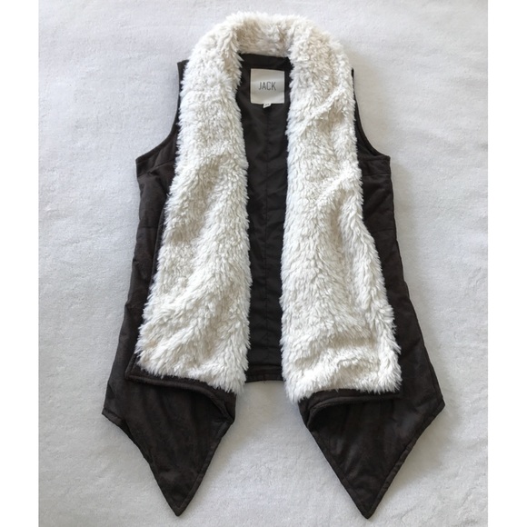 Jack by BB Dakota Jackets & Blazers - JACK BB Dakota Decker Faux Fur Vest, Brown XS
