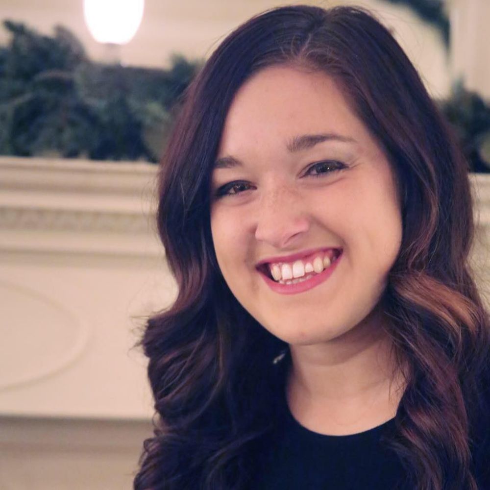 Meet your Posher, Becca