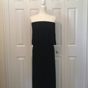 🆕 Black Strapless Maxi Dress