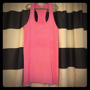 Lululemon swiftly tech racerback Size 4 Pink
