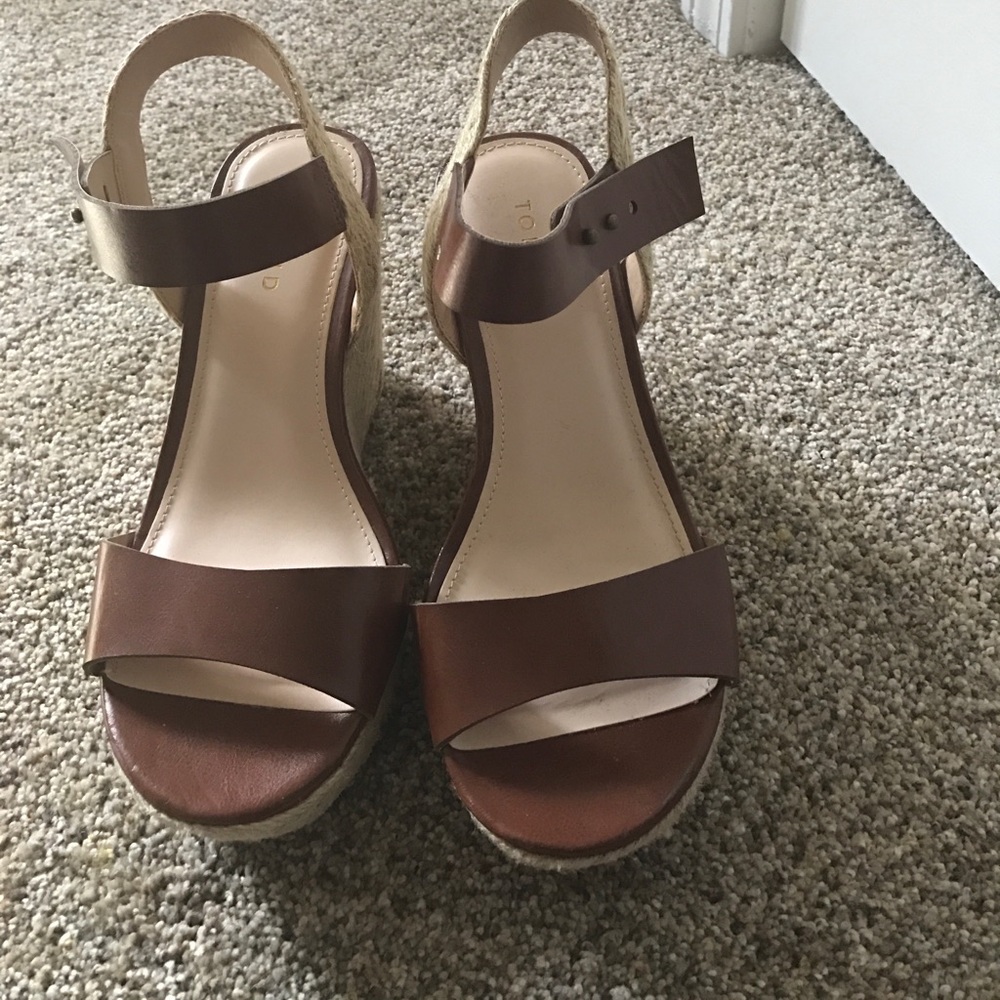 Torrid wedges