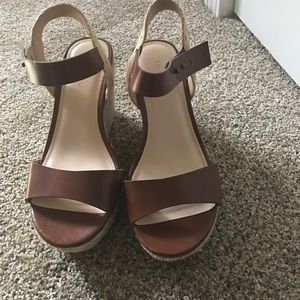 Torrid wedges