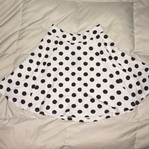 Poke a dot flowy skirt
