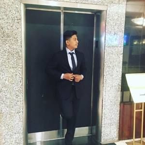 Meet your Posher, Lucky