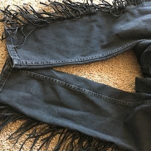 Brand New Denim Jeans ( super cute !!!)
