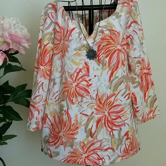 Ruby Rd. Tops - Ruby Rd. Flowered blouse