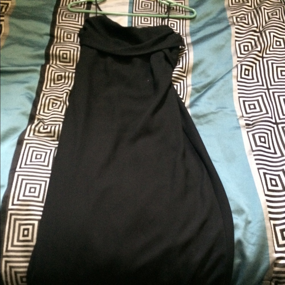 Long black dress