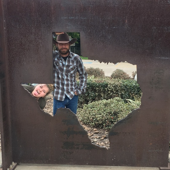 Meet your Posher, Daniel - Picture 3 of 8