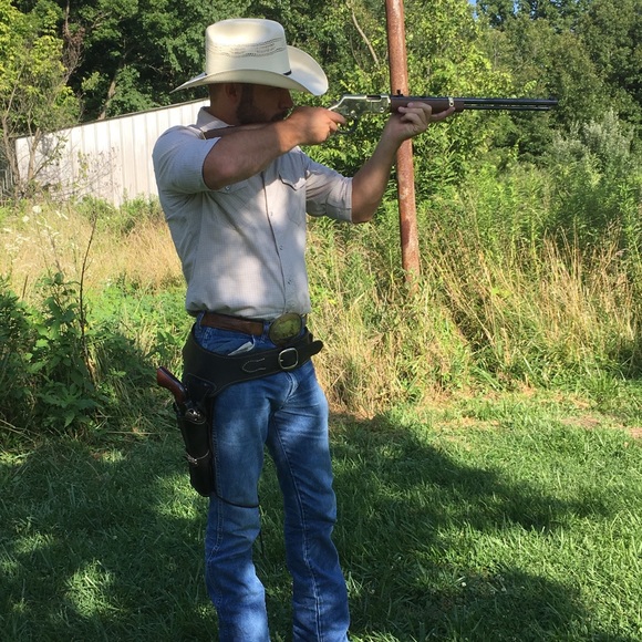 Meet your Posher, Daniel - Picture 5 of 8