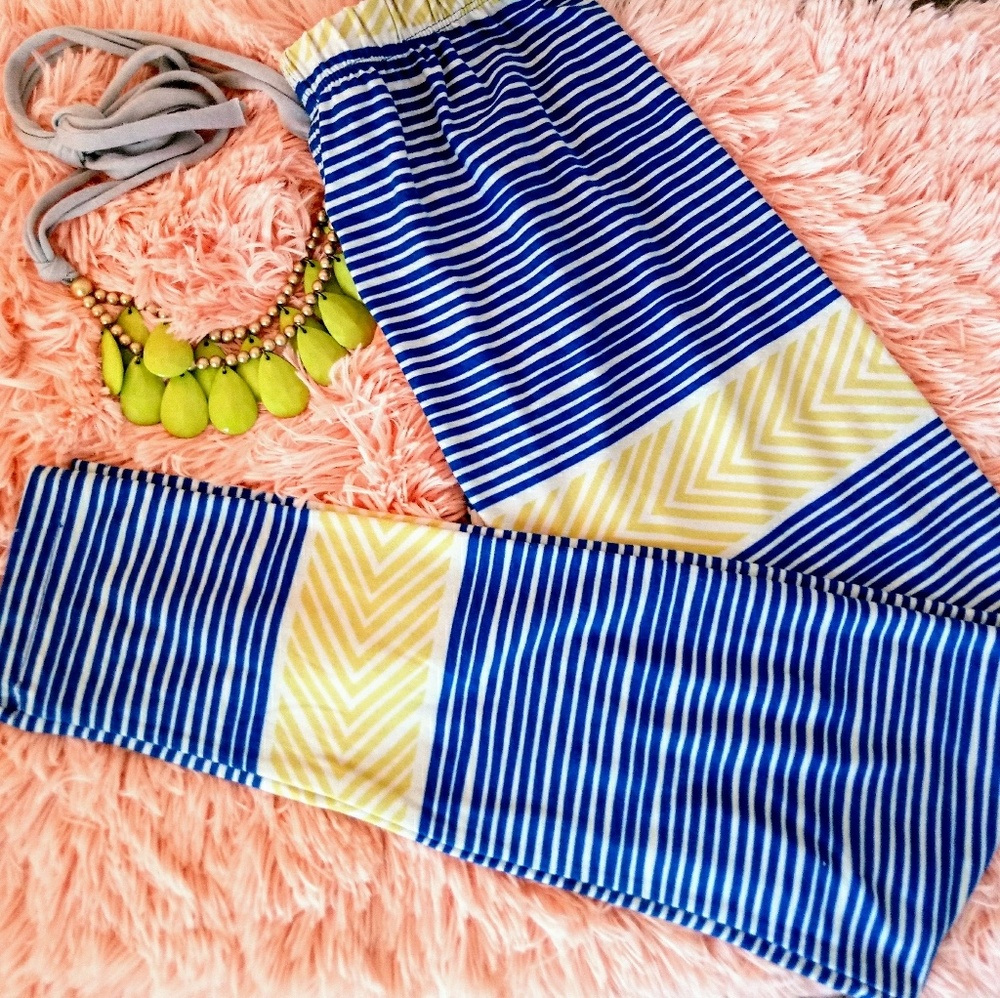 LulaRoe Blue, Yellow, White Striped Leggings