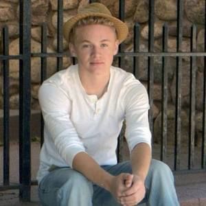 Meet your Posher, Lain