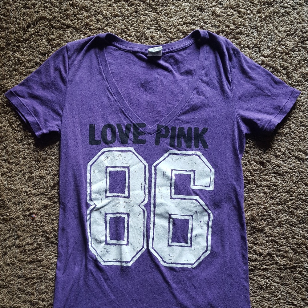 VS Pink Vneck Tee Shirt