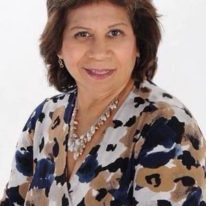 Meet your Posher, Ana