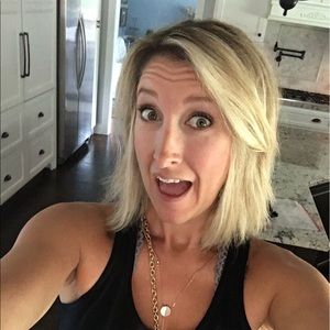 Meet your Posher, Jen