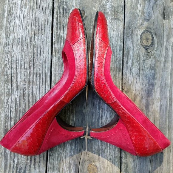 SOLD Alexander McQueen Vintage Python Red Heels - Picture 2 of 8