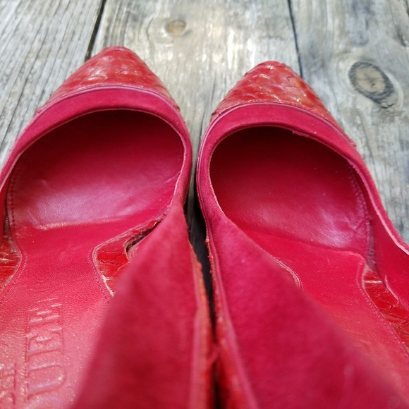 SOLD Alexander McQueen Vintage Python Red Heels - Picture 6 of 8
