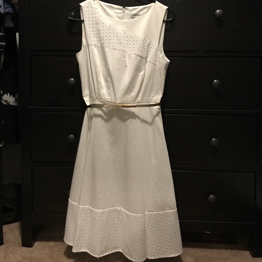 Beautiful belted Calvin Klein knee length dress