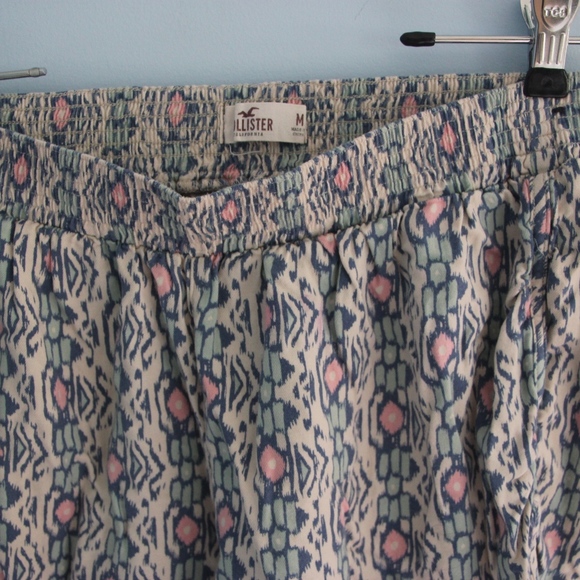 HOLLISTER Tribal Print Cotton Shorts - Picture 3 of 3