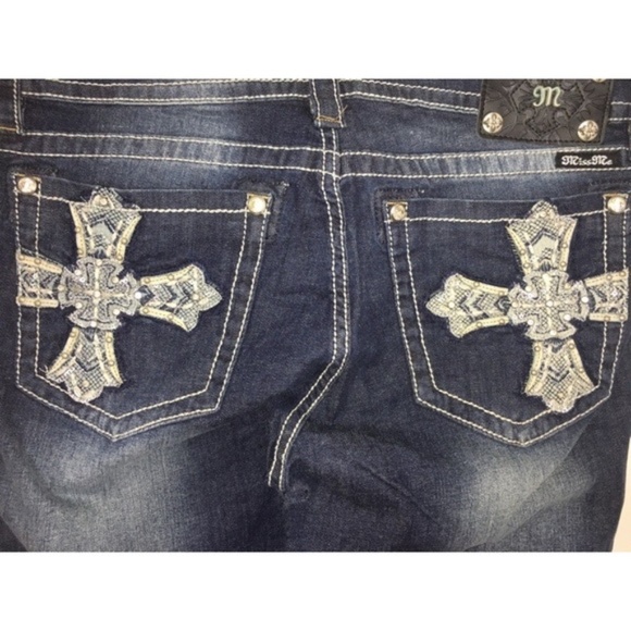 Miss Me Crossed Paths embellish Relaxed Jeans NWT - Picture 2 of 4