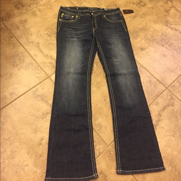 Miss Me Crossed Paths embellish Relaxed Jeans NWT - Picture 3 of 4