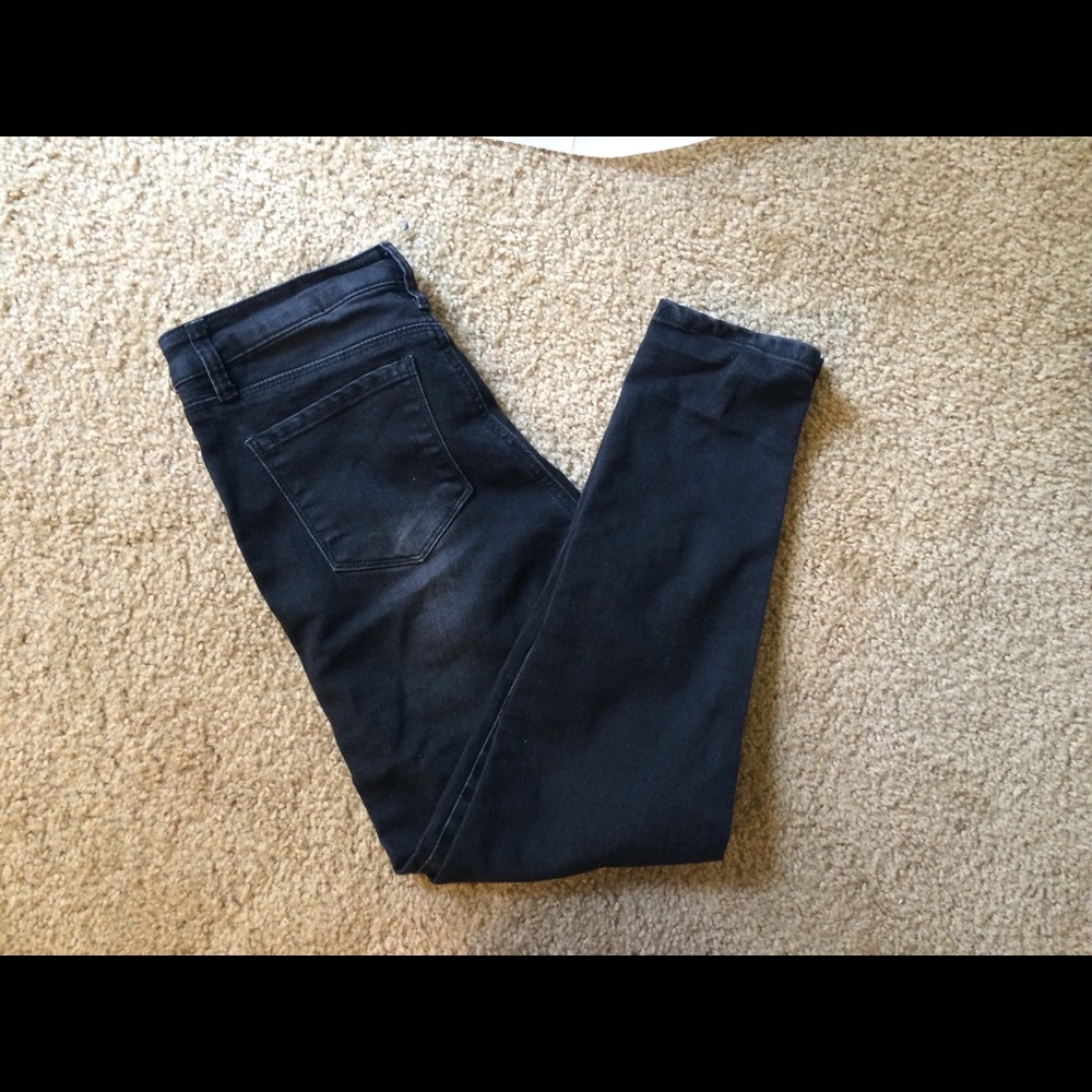 ❤️ 3 for $10❤️black skinny jeans