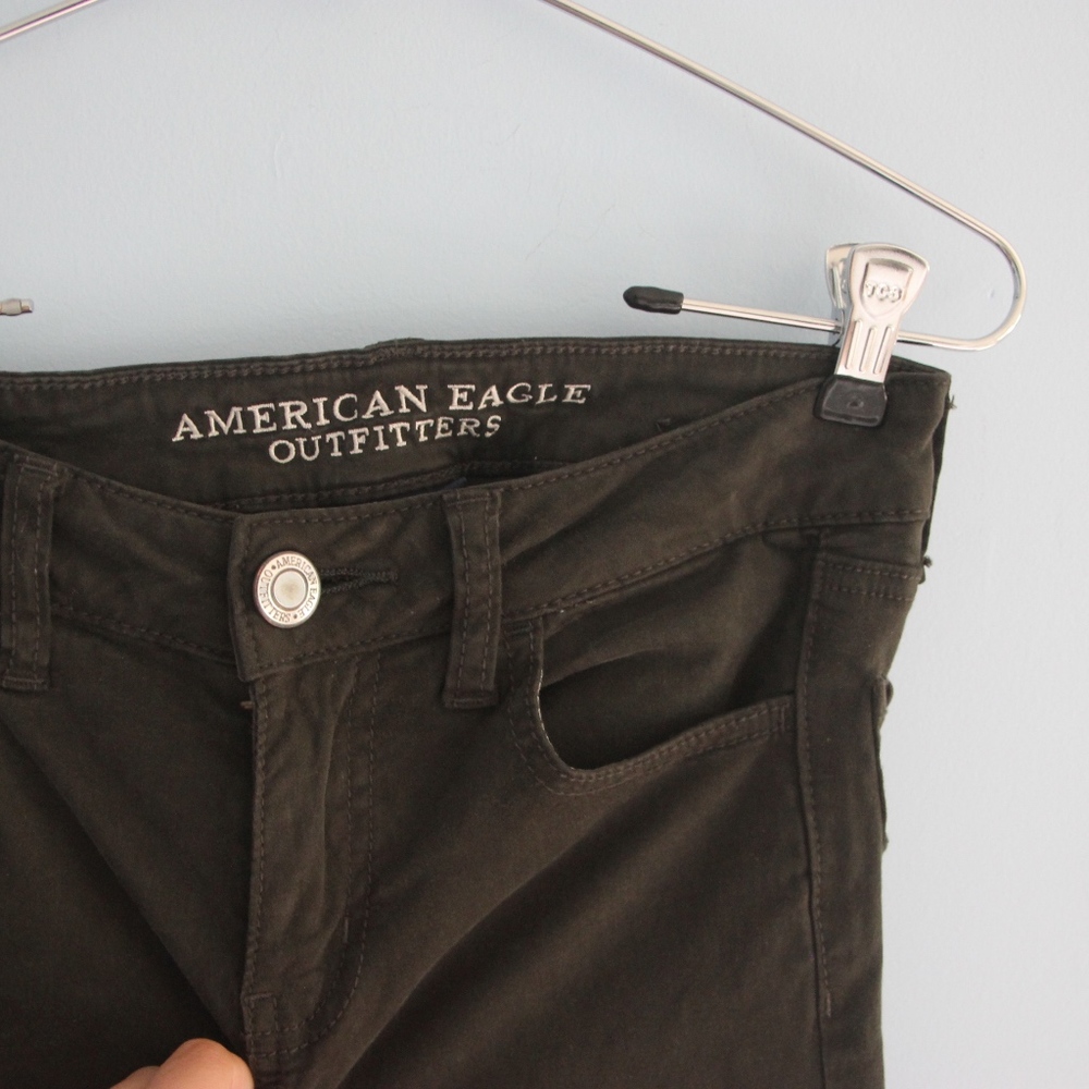 SALE AE Army Green Skinny Jeans - Picture 2 of 3