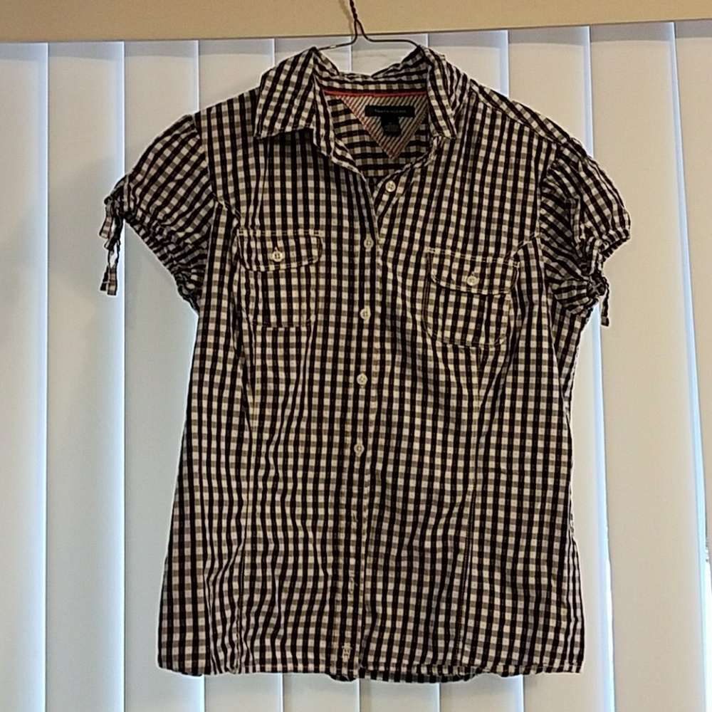 Tommy Hilfiger shirt 👕