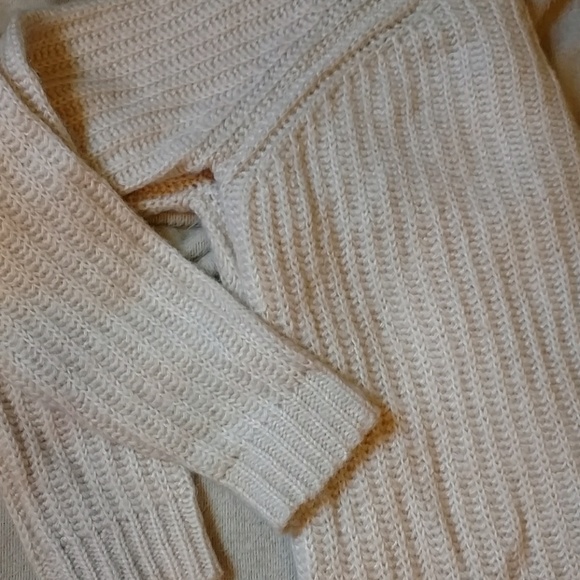 (F21)NEW KNIT SWEATER - Picture 5 of 8